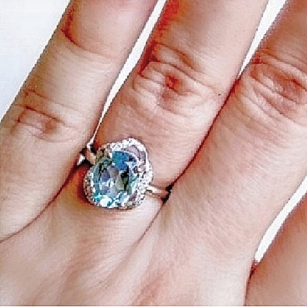 Sky Blue Topaz 14K white gold over 925 Ring